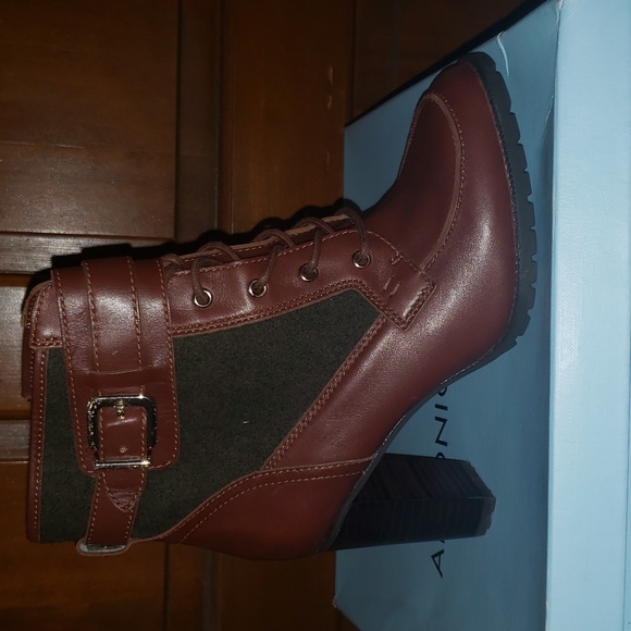 Antonio Melani Garnett size 8.5 - Picture 7 of 11